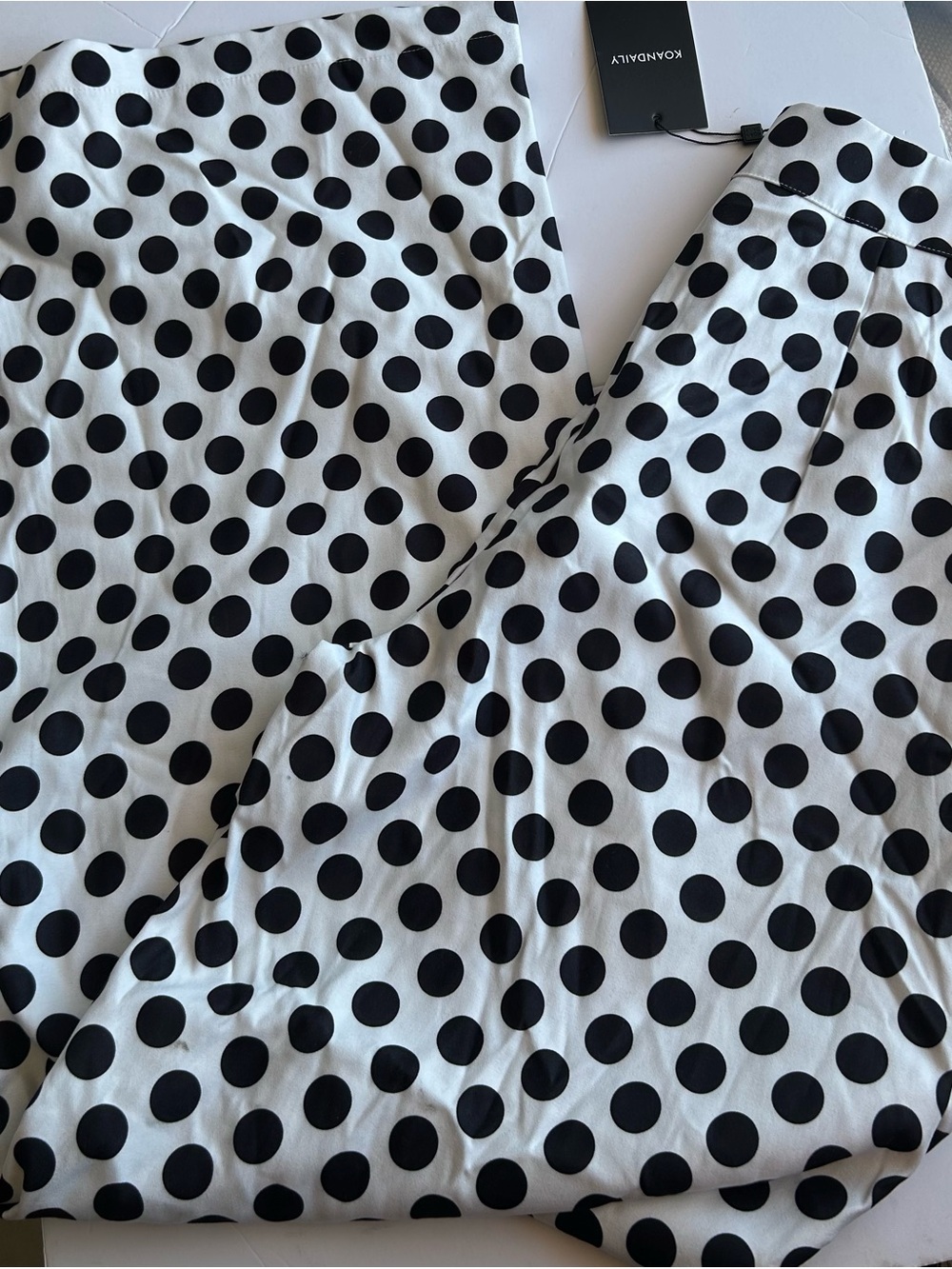 KOANDAILY Black Polka Dot Pants with Red Trim - Picture 5 of 6